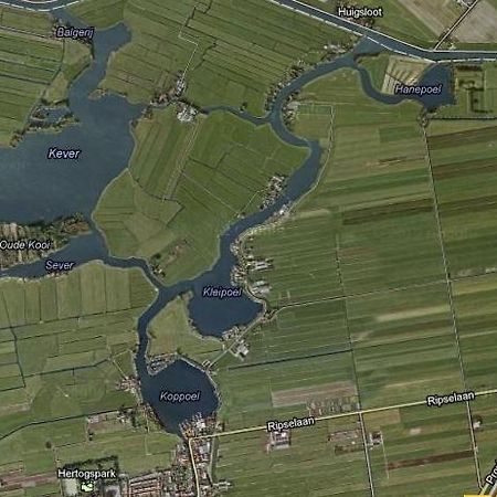 Vakantie huis aan het water Villa Rijpwetering Buitenkant foto