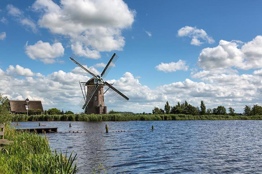 Vakantie huis aan het water Rijpwetering Buitenkant foto